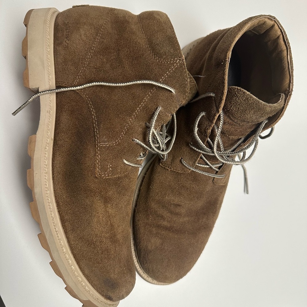SOREL Men's Madson ll Chukka Waterproof Boot size 11.5
